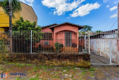Casa, 3 quartos, 210 m² - Foto 1
