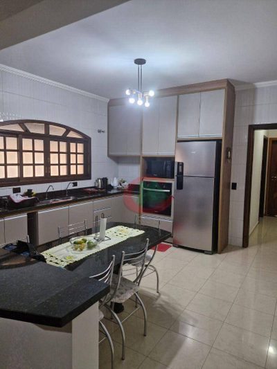 Chácara, 4 quartos, 3000 m² - Foto 4