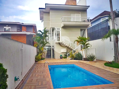 Sobrado, 4 quartos, 550 m² - Foto 2