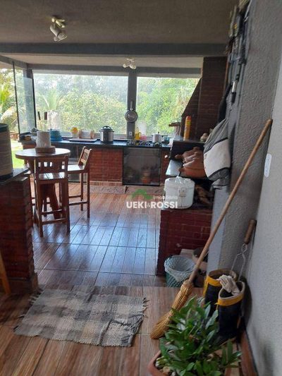 Chácara, 6 quartos, 6400 m² - Foto 2