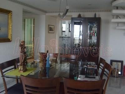 Apartamento, 3 quartos, 300 m² - Foto 1