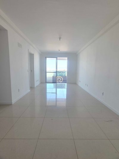 Apartamento, 3 quartos, 93 m² - Foto 2