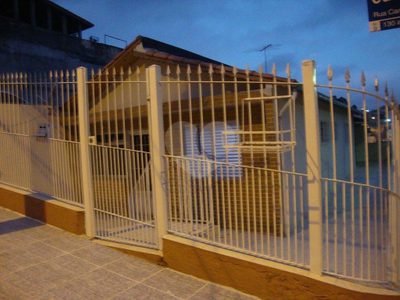 Casa, 4 quartos, 300 m² - Foto 1