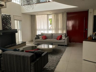 Sobrado, 3 quartos, 427 m² - Foto 2