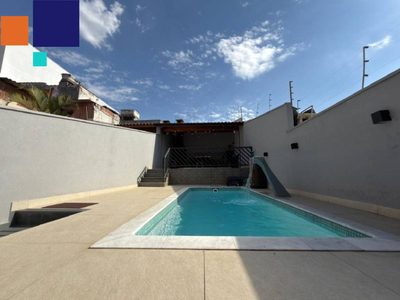 Sobrado, 3 quartos, 208 m² - Foto 3