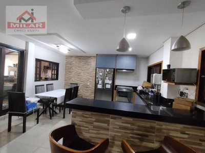 Sobrado, 5 quartos, 352 m² - Foto 1