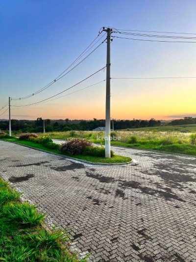 Loteamento e Condomínio, 608 m² - Foto 2