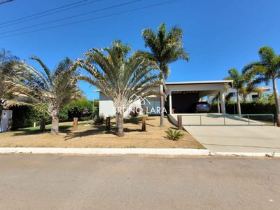 Casa, 3 quartos, 180 m² - Foto 1