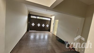 Casa, 3 quartos, 136 m² - Foto 2