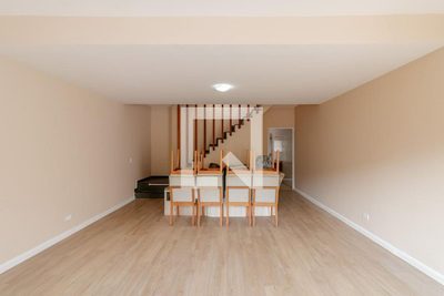 Casa, 3 quartos, 214 m² - Foto 5