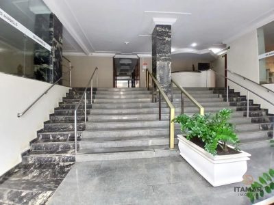 Apartamento, 3 quartos, 215 m² - Foto 3