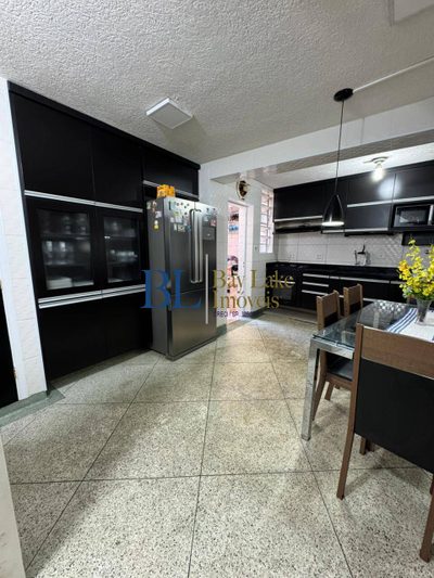 Casa, 4 quartos, 111 m² - Foto 1