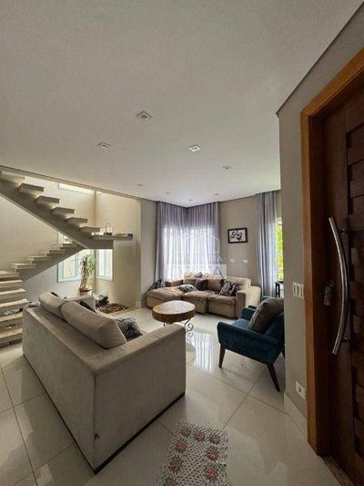 Casa, 3 quartos, 245 m² - Foto 4