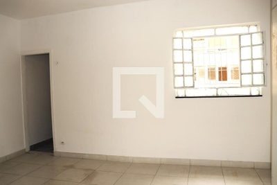 Casa, 2 quartos, 77 m² - Foto 2