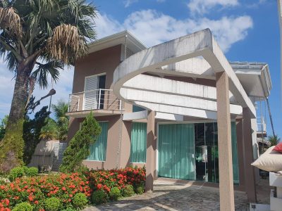 Casa, 3 quartos, 243 m² - Foto 1