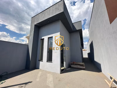Casa, 2 quartos, 71 m² - Foto 1