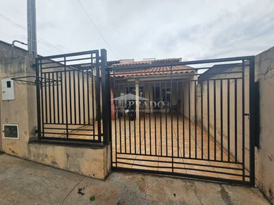 Casa, 2 quartos, 68 m² - Foto 1
