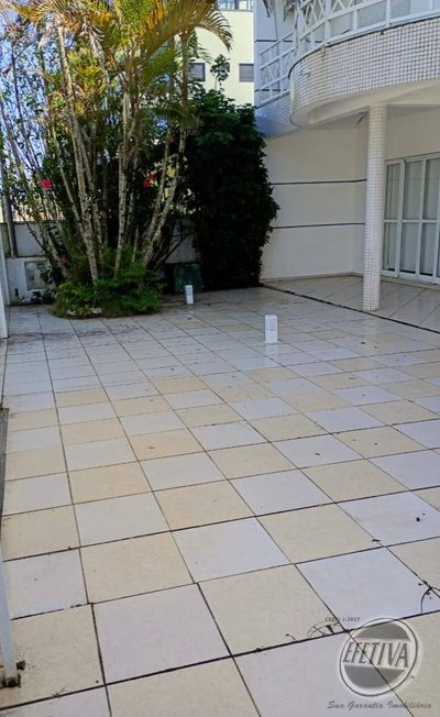 Casa, 4 quartos, 300 m² - Foto 4