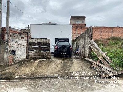 Casa, 2 quartos, 175 m² - Foto 1