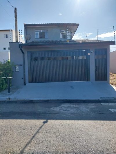 Casa, 3 quartos, 180 m² - Foto 2