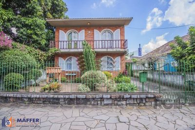 Casa, 3 quartos, 204 m² - Foto 1