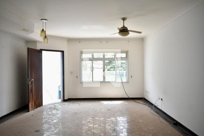 Casa, 5 quartos, 170 m² - Foto 2