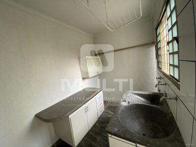 Casa, 3 quartos, 212 m² - Foto 4