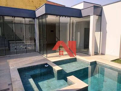 Casa, 3 quartos, 290 m² - Foto 1