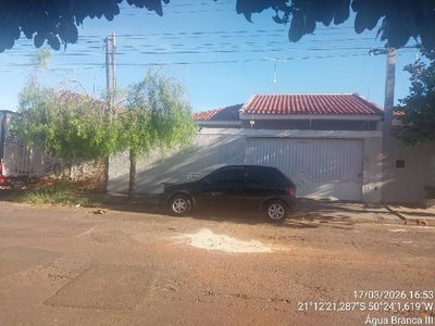 Casa, 2 quartos, 250 m² - Foto 1