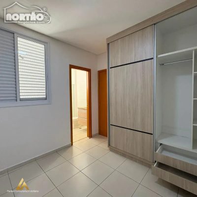 Casa, 4 quartos, 200 m² - Foto 3
