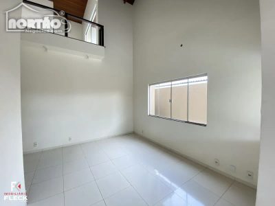 Casa, 4 quartos, 218 m² - Foto 3