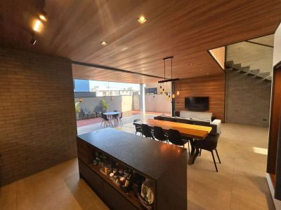 Casa, 3 quartos, 216 m² - Foto 2
