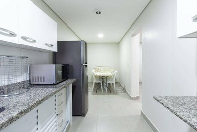Sobrado, 3 quartos, 210 m² - Foto 2