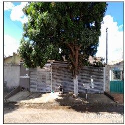 Casa, 2 quartos, 200 m² - Foto 1