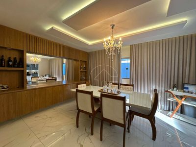 Casa, 4 quartos, 352 m² - Foto 1