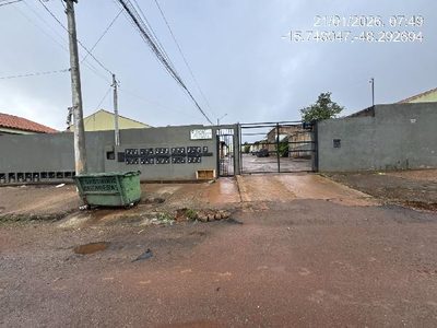 Casa, 2 quartos, 160 m² - Foto 1