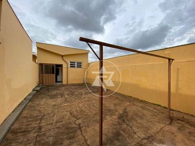Casa, 1 quarto, 50 m² - Foto 2