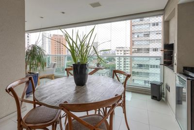Apartamento, 3 quartos, 198 m² - Foto 2