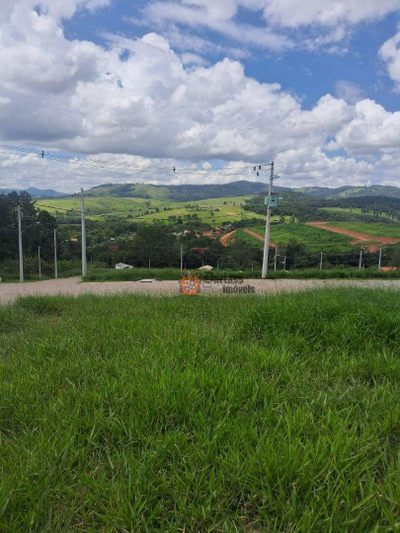 Loteamento e Condomínio, 600 m² - Foto 1