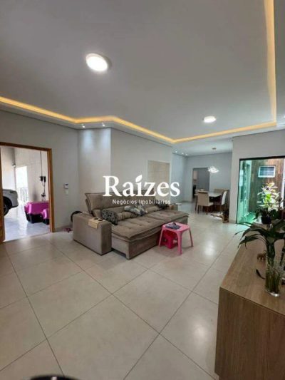 Casa, 3 quartos, 205 m² - Foto 2