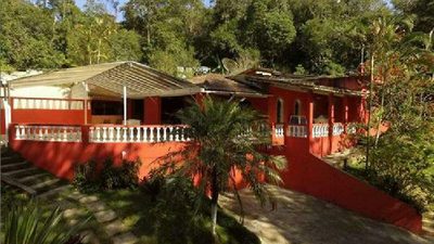 Chácara, 3 quartos, 2500 m² - Foto 1