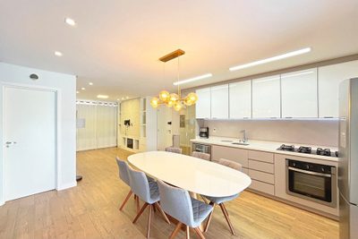 Casa, 4 quartos, 207 m² - Foto 1