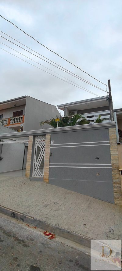 Sobrado, 4 quartos, 200 m² - Foto 1