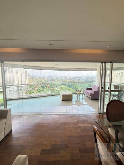 Apartamento, 3 quartos, 261 m² - Foto 1