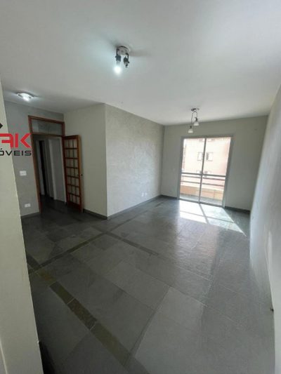 Apartamento, 3 quartos, 75 m² - Foto 1
