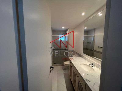 Apartamento, 4 quartos, 241 m² - Foto 2
