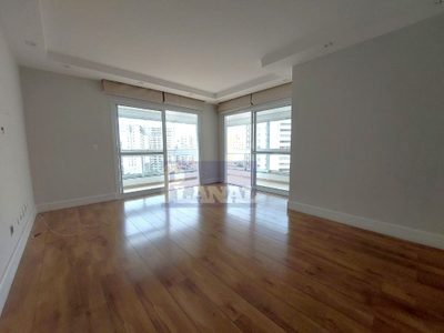 Apartamento, 3 quartos, 123 m² - Foto 1
