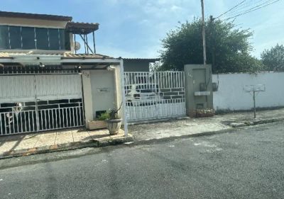 Casa, 2 quartos, 375 m² - Foto 1