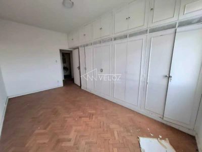 Apartamento, 3 quartos, 280 m² - Foto 1