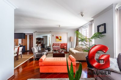 Apartamento, 3 quartos, 230 m² - Foto 1